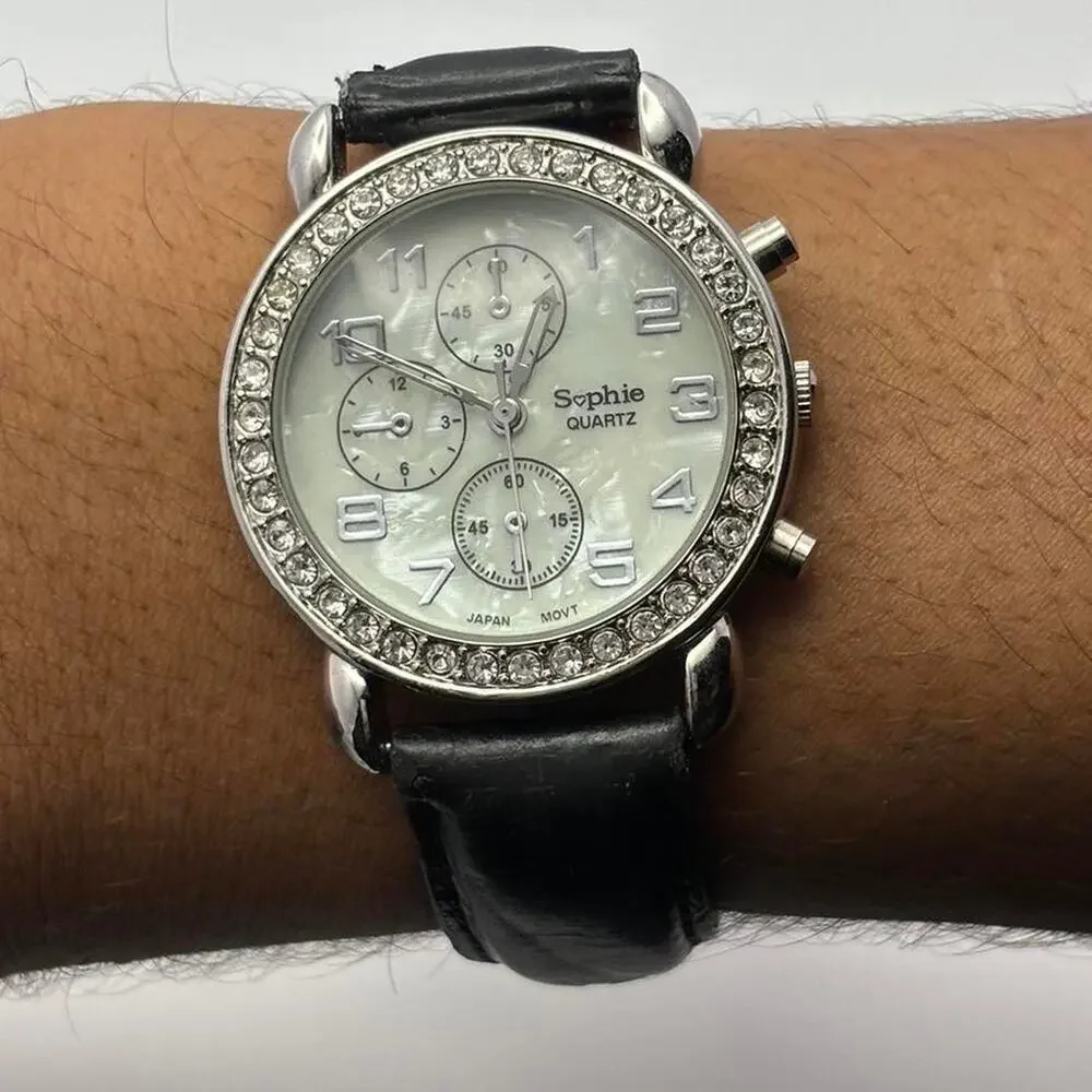 Silver Quartz Men's Watch